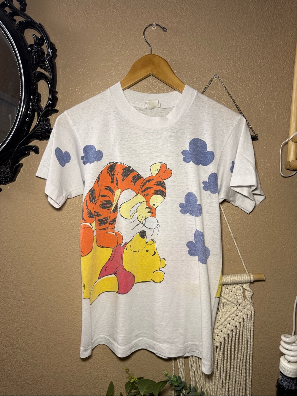 Vintage AOP Winnie the Pooh & Tigger Single Stitch T-Shirt Kids